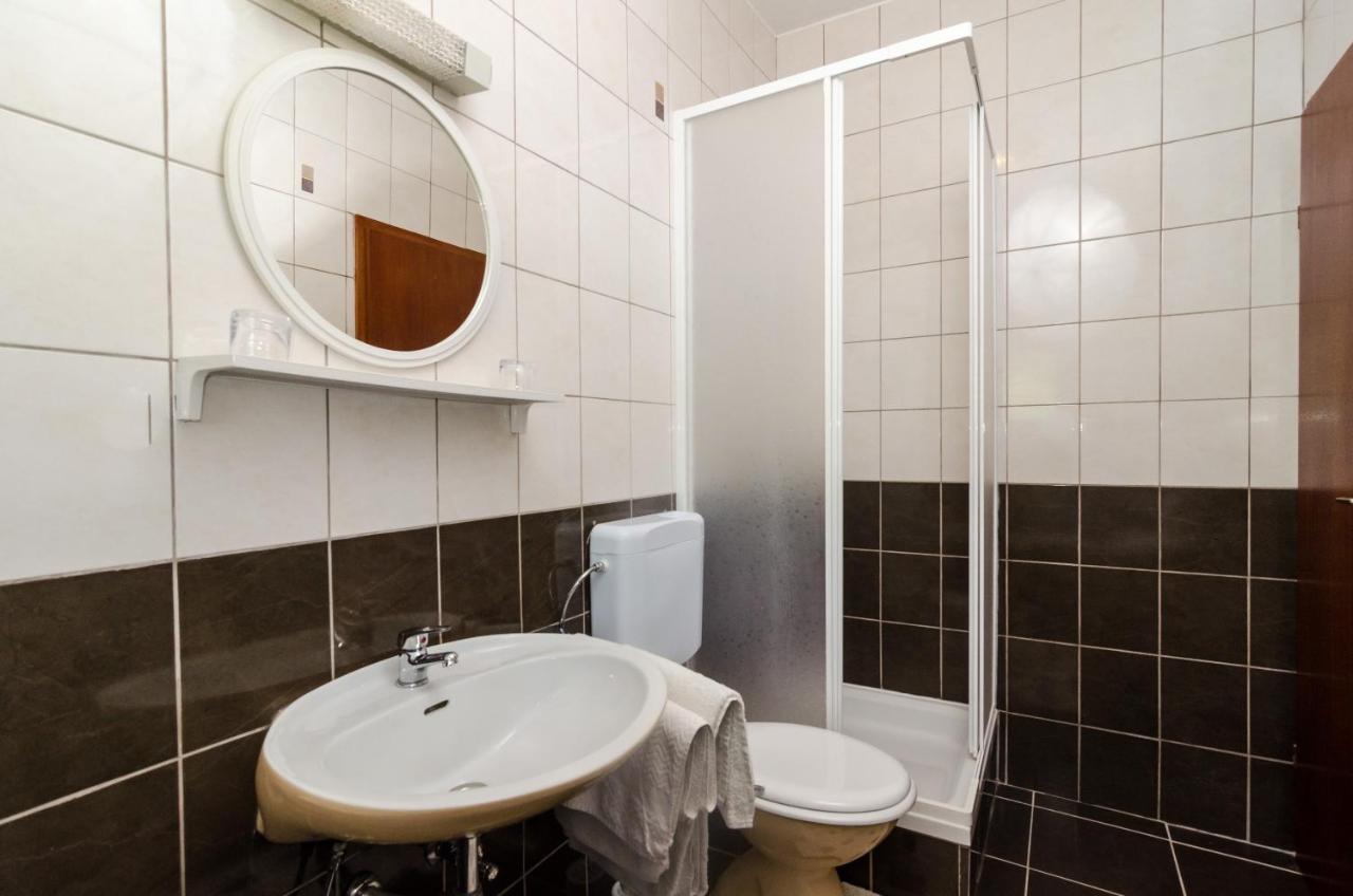 Guesthouse Moretic Orasac Buitenkant foto